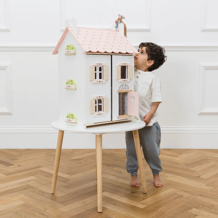 Roseheart Wooden Dolls House Furniture & Family
