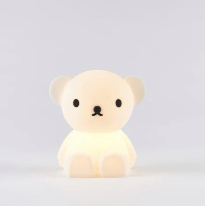 Mr Maria Boris
Lights