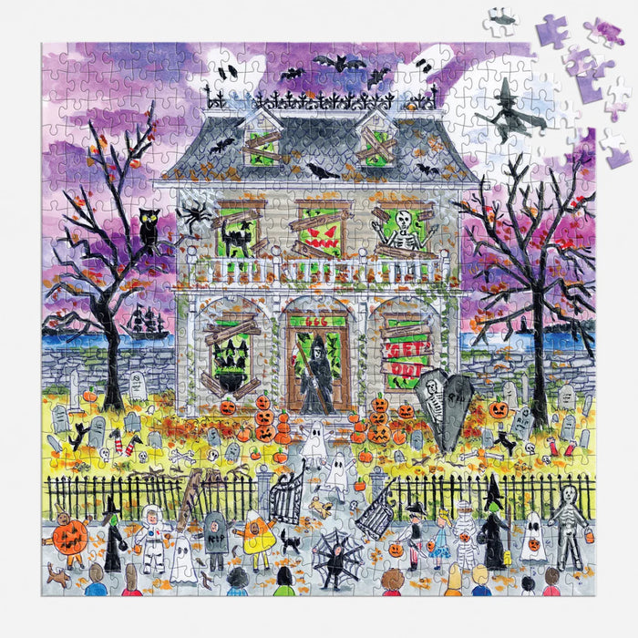 Haunted House 500 Piece Glow in the Dark Puzzle