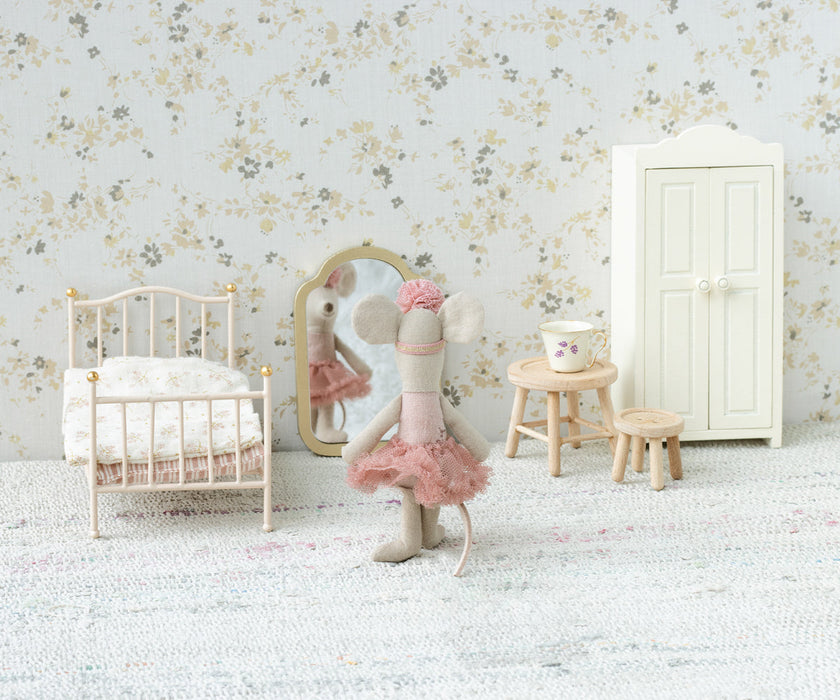 Ballerina mouse, Little sister - Rose