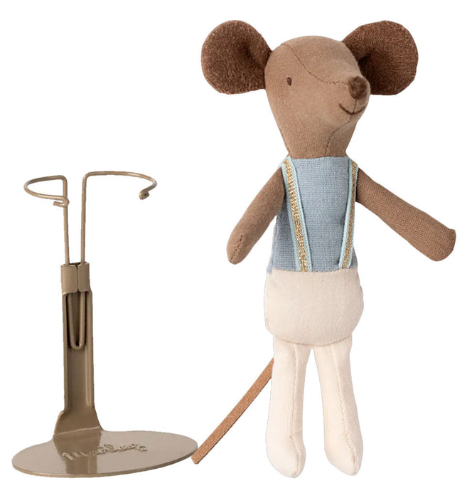 Ballet dancer mouse, Big brother