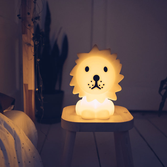 Mr Maria Lion Lights