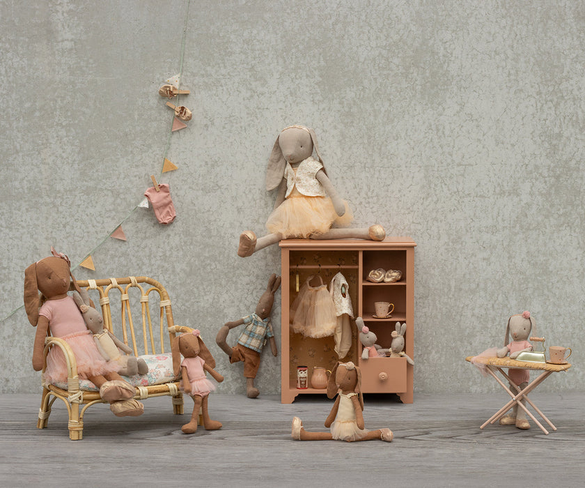 Wardrobe, Large - Dark powder