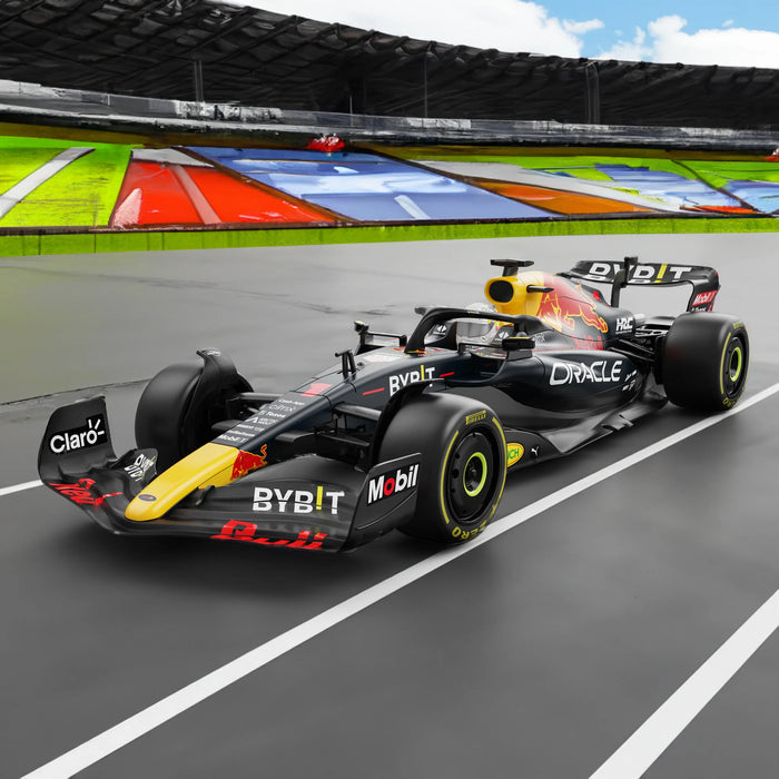 Oracle Red Bull Racing RB18